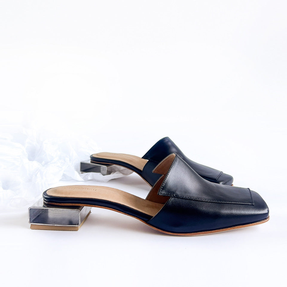 MULE SQUARE BLACK