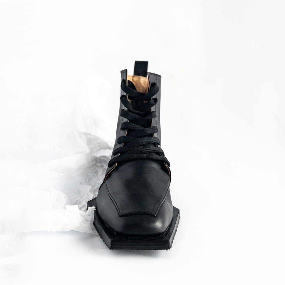 GEOMETRIC BOOTS