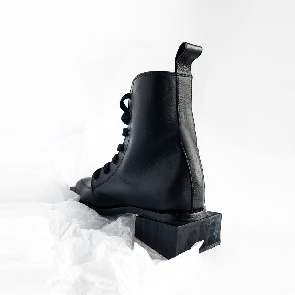 GEOMETRIC BOOTS