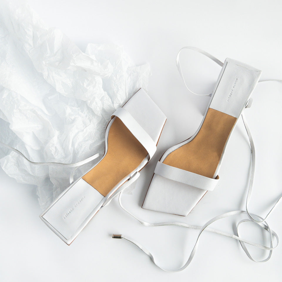 SANDAL REVOLVE WHITE