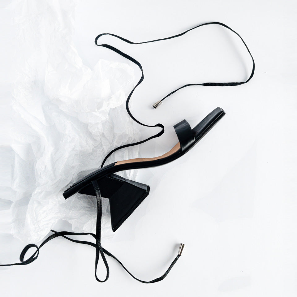 SANDAL REVOLVE BLACK